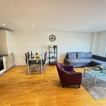 Cosy Modern Tower Bridge Apartment Лондон Екстериор снимка