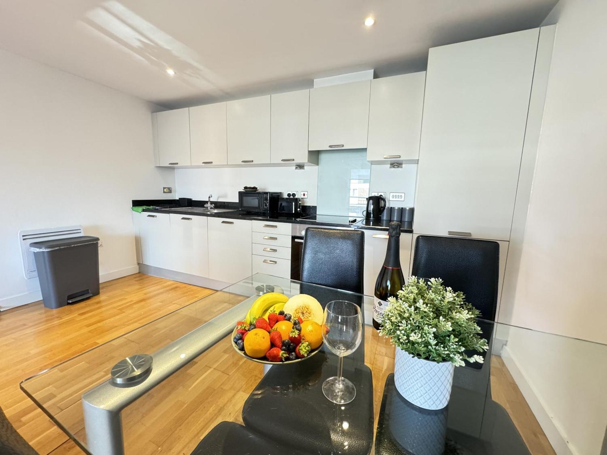 Cosy Modern Tower Bridge Apartment Лондон Екстериор снимка